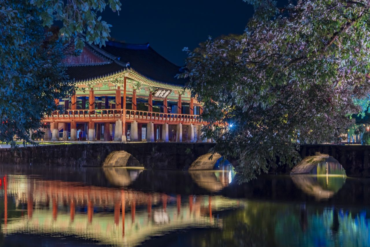 광한루원 풍경