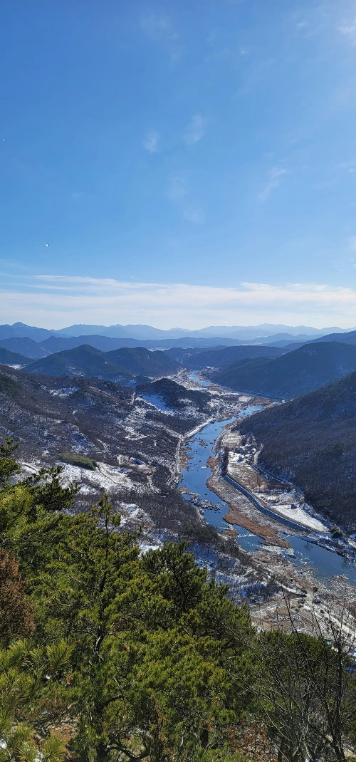 용궐산 하늘길 경치